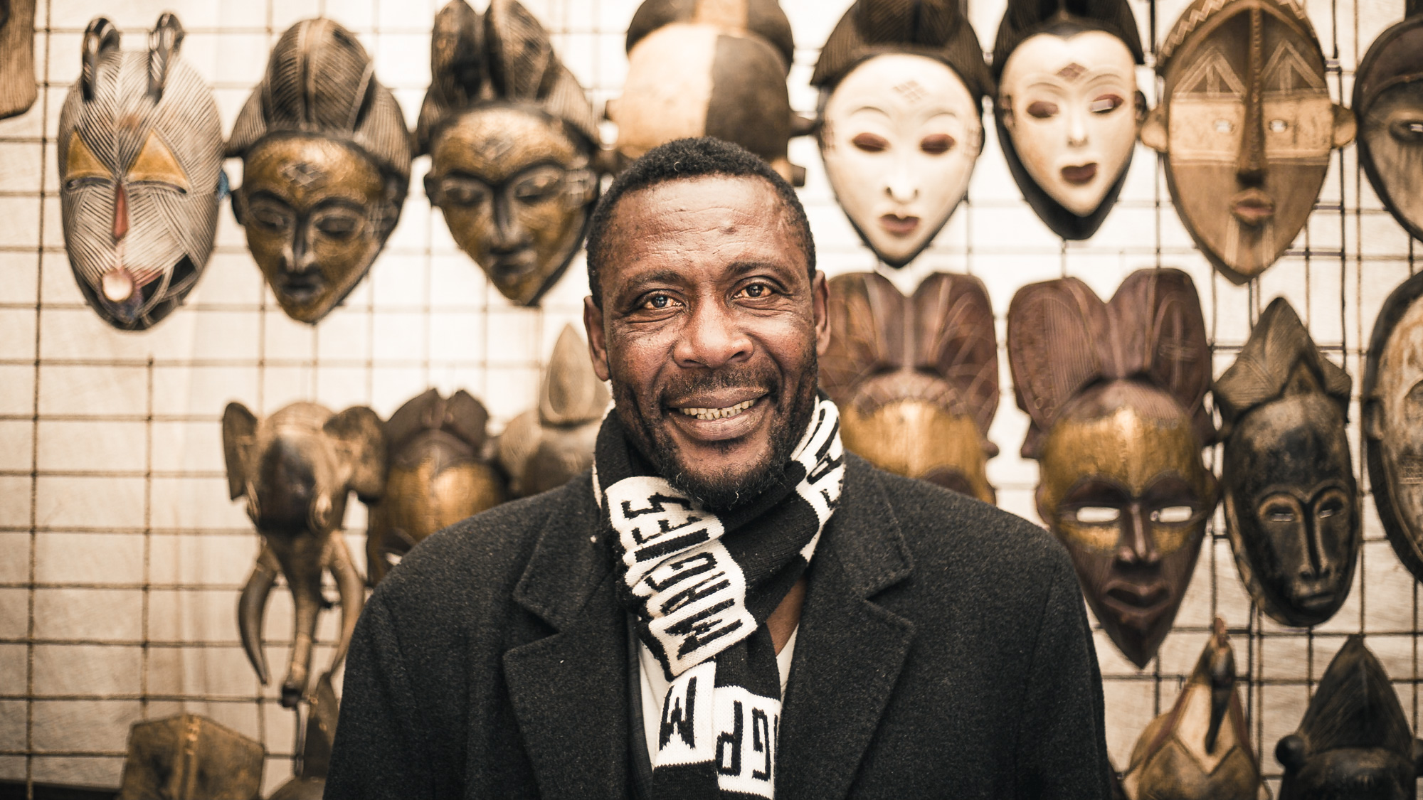 The city of Cape Town has so many different faces. Being named as a Rainbow Nation, this term by Desmond Tutu becomes so true in the Western Cape.